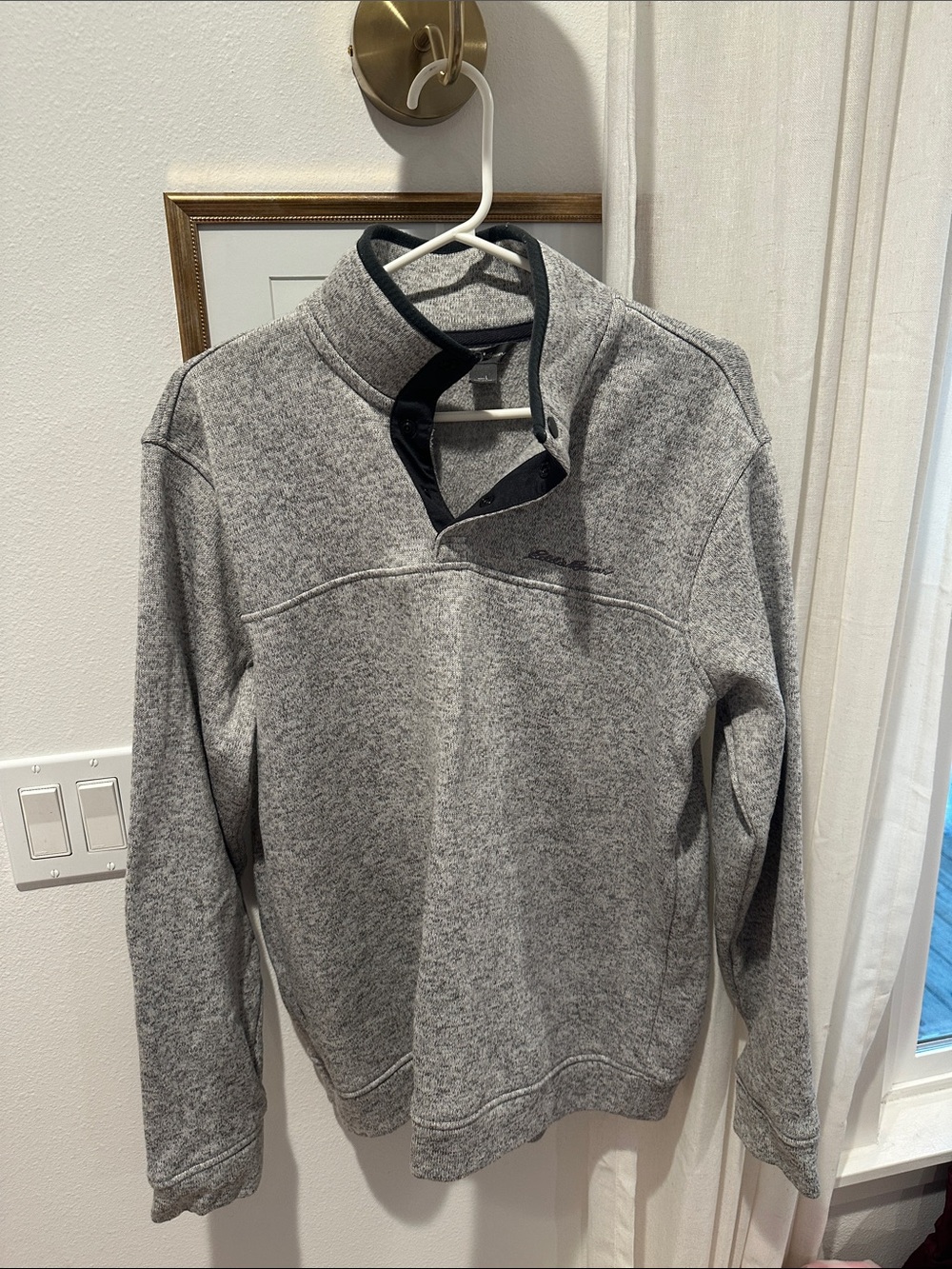 Eddie Bauer Men's Gray Quarter-Snap Sweater Pullover